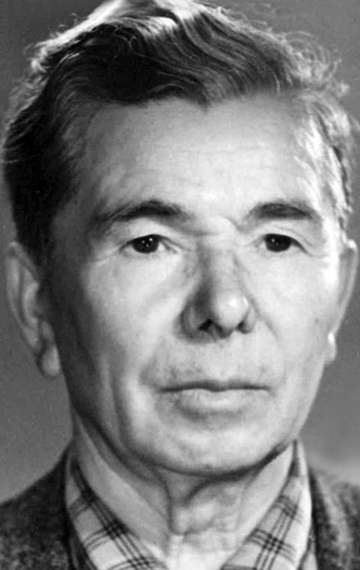 Актер Петр Кирюткин