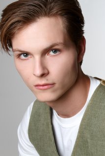 Актер Sky Watersend