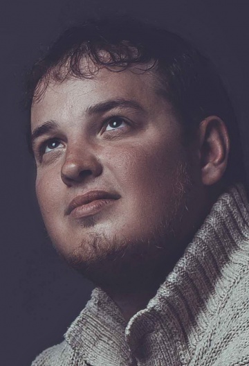 Актер Никита Пикалов