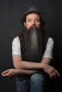 Актер Майлз Эллис