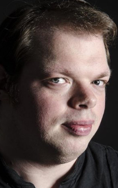 Актер Тайрон Кернс