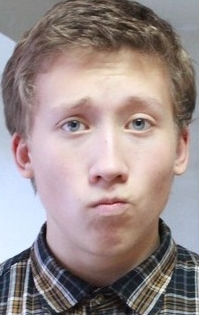 Актер Михаил Леонтьев