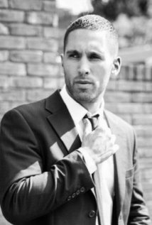 Актер Серхат Метин