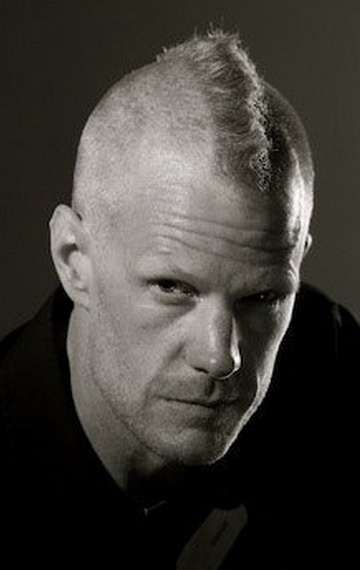 Актер Брайан Стил