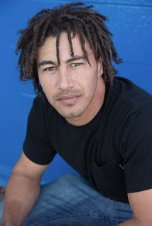 Актер Сиджей Стюарт