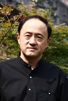 Актер Ян Синьмин