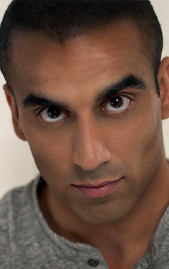 Актер Умар Кхан