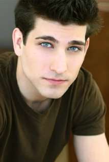 Актер Дэвид Бернон