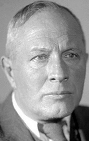 Актер Константин Зубов