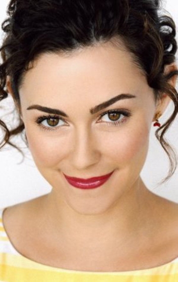 Актер Аманда Труп