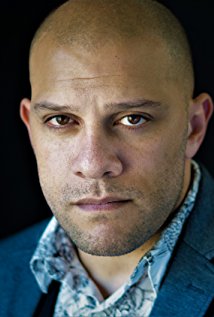 Актер Аллан Генри