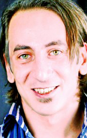 Актер Александр Фурно