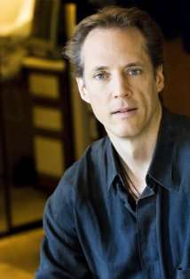 Актер Крис Ширер