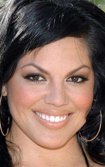 Актер Сара Рамирес