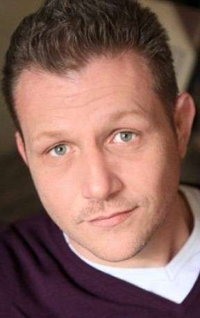 Актер Паскаль Парментье