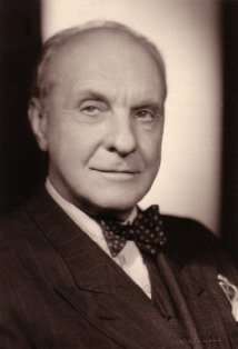 Актер Эрнст Надэрни