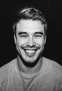 Актер Тревор Мак