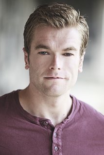 Актер Дин Вейр