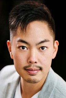 Актер Джейсон Рики Косугэ