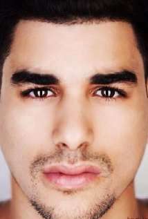 Актер Анис Чеурфа