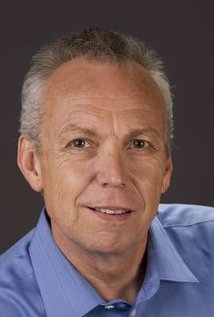 Актер Маршалл Чока