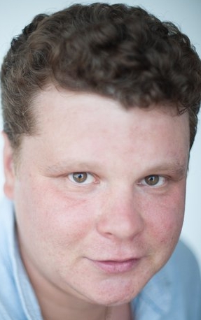 Актер Илья Борисов