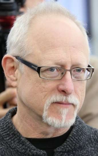 Актер Роберт Шенккан