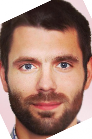 Актер Артём Ефремов