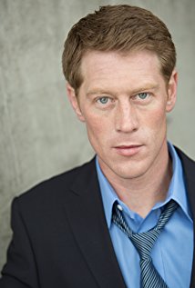 Актер Мэттью Ван Уэттеринг