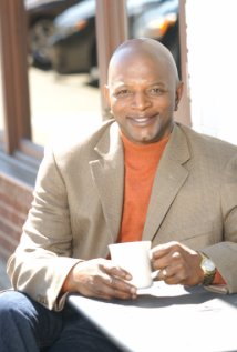 Актер Дэнни М. Грэй