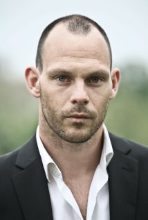 Актер Дуглас Робсон