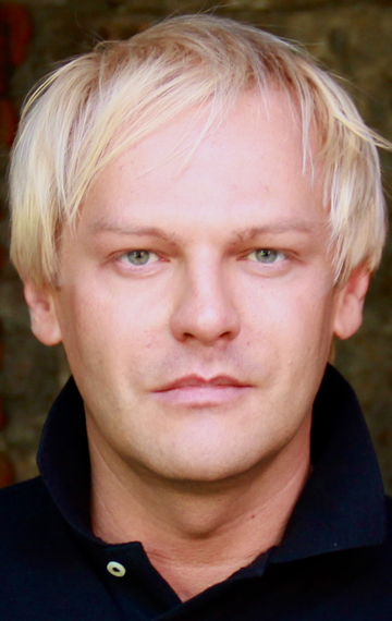 Актер Алексей Видов