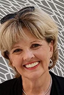 Актер Debbie Davis