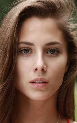 Актер Любовь Соколинская