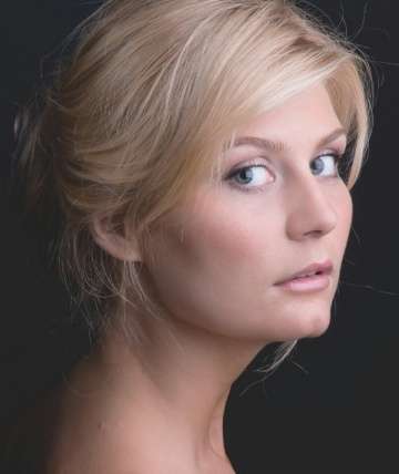 Актер Екатерина Шоломицкая