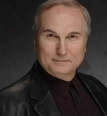 Актер Джеймс А. Ховард