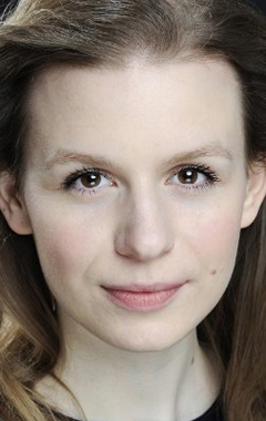 Актер Конни Стэндлер