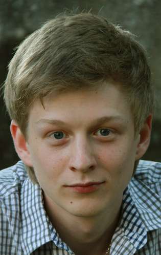 Актер Михаил Досенко