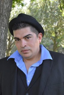 Актер Рональд Джо Васкес