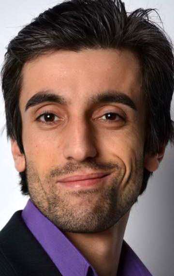 Актер Микаэль Амирханов