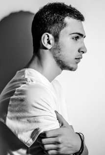 Актер Барни Харрис