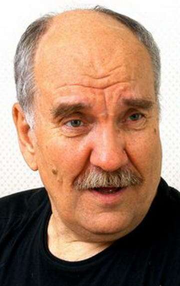 Актер Валентин Букин