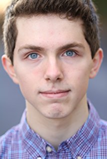 Актер Райан Бауман