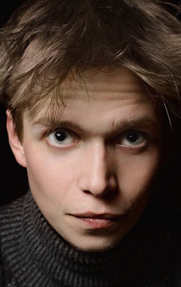 Актер Кирилл Ермичев