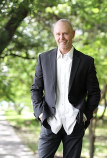 Актер Джеффри Хольсман