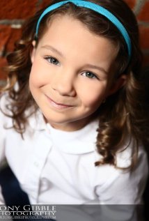 Актер Rowan Olivia Tarmy