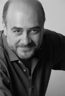 Актер Марко Антонио Тревиньо