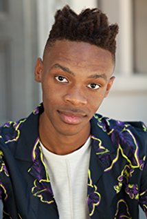 Актер Myles Anderson