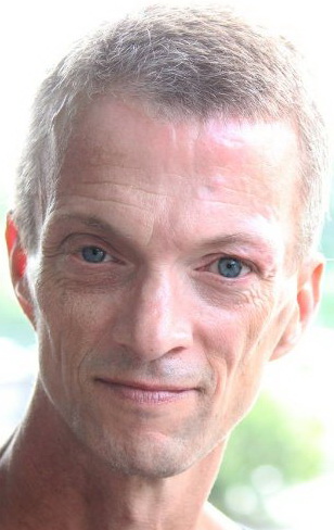 Актер Бен Бладон