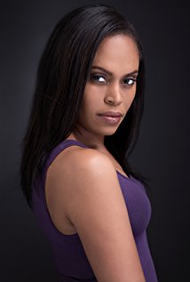 Актер Киша Барр